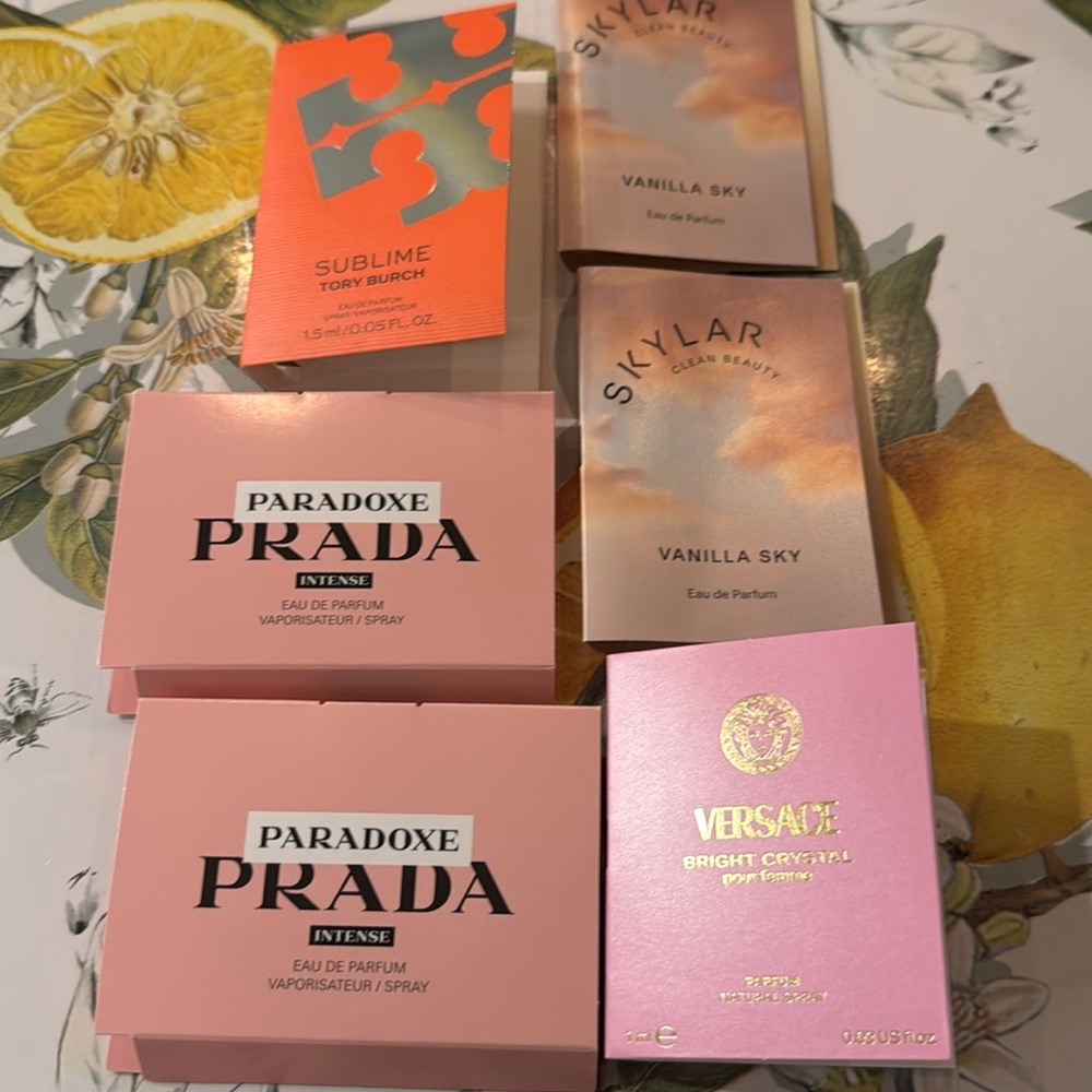 Prada Paradoxe Intense Tory Burch Sublime Versace Bight Crystal Skylar